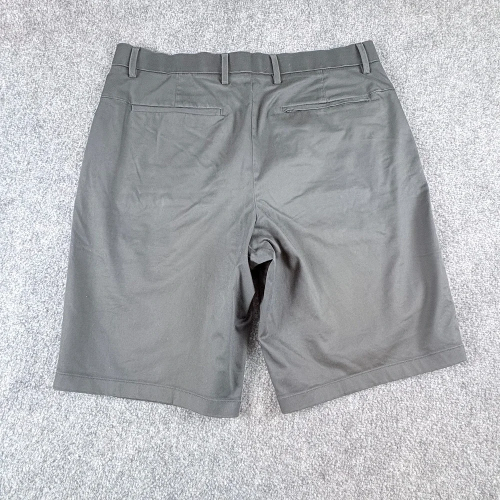 Banana Republic Emerson Shorts Mens 33 Gray Chino Preppy Golf Classic Coastal
